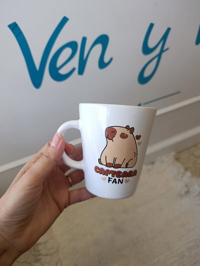 Taza Capibara Fan