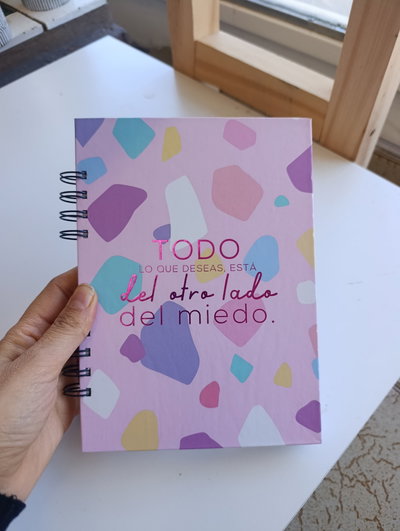Cuaderno A 5 "Todo lonqie deseas"
