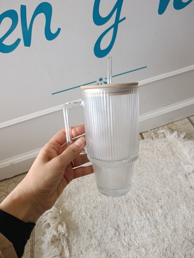 Vaso de vidrio blanco 