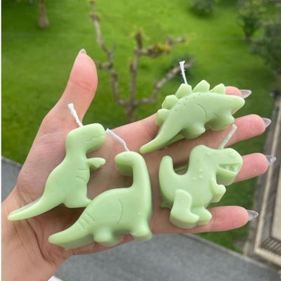 Molde silicona dinosaurio x8
