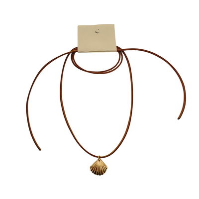 Collar Almeja Dorado