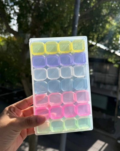 organizador de strass 28 enrejados