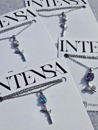 COLLAR AQ TULIPÁN 🌷