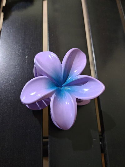 BROCHE HIBISCUS VIOLETA
