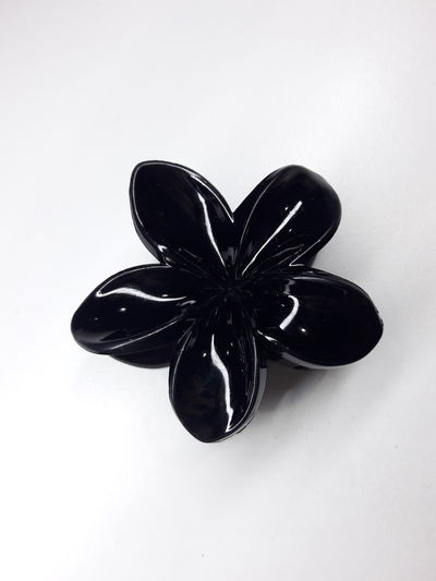 BROCHE HIBISCUS NEGRO