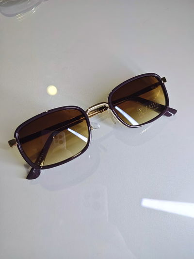 LENTES YIKA MARRON
