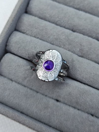 ANILO AISHA VIOLETA