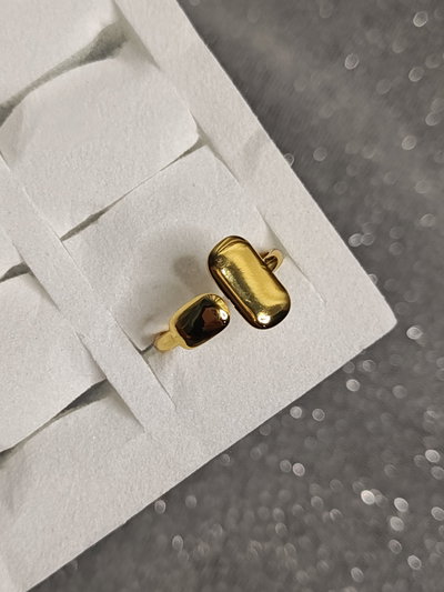 ANILLO ANTOINE