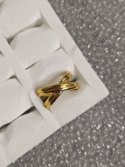 ANILLO CRUZZIE