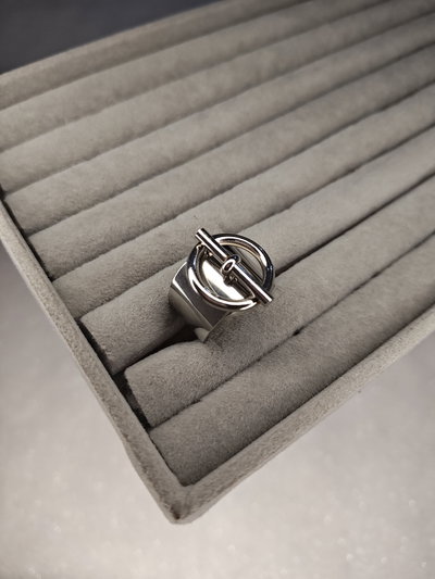 ANILLO AQ GUEST