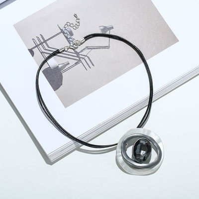 Collar Corto con Cordón Luana Libre de Níquel