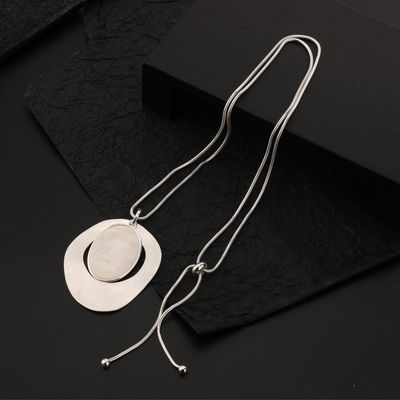 Collar Largo Regulable White Plateado