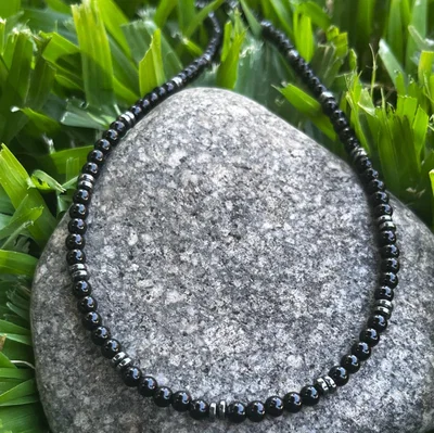 Collar Obsidiana y Hematite 4mm con Acero Quirúrgico | NEMEscudo