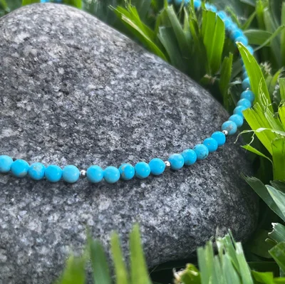 Collar Turquesa Natural 4mm con Acero Quirúrgico | NEMTur