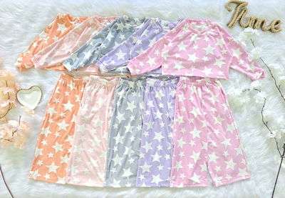 CONJUNTO PLUSH BIFAZ ESTRELLA BUZO + PALAZO NENA