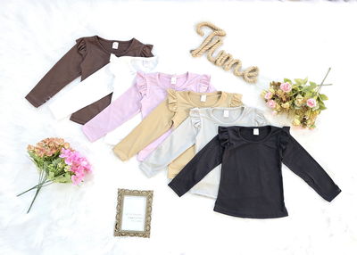 CAMISETA MODAL SOFT VOLADO HOMBRO NENA