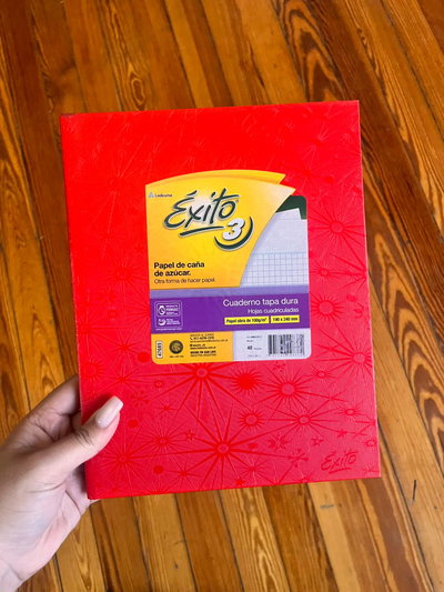 Cuaderno Éxito N°3 48 hojas cuadriculado de 100 gramos