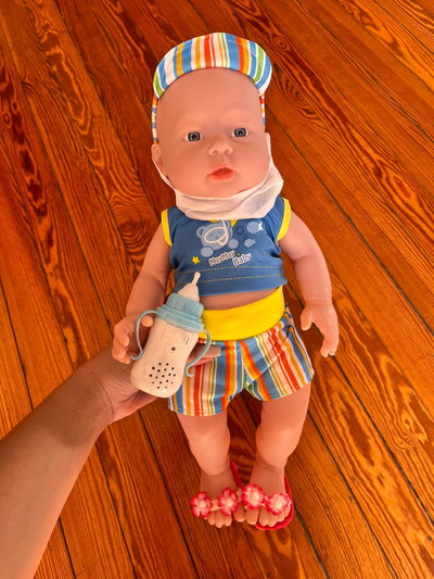 Bebé de juguete (mamadera con sonido)