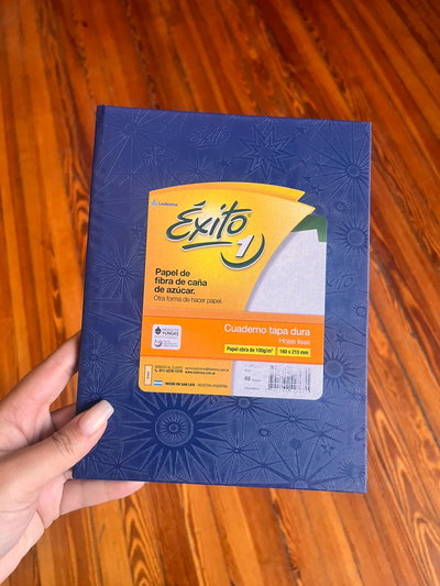 Cuaderno Éxito N°1 48 hojas lisas de 100 gramos