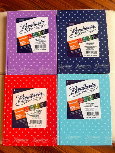 Cuaderno Rivadavia  N°1 a Lunares 50 hojas rayadas de 88 gramos