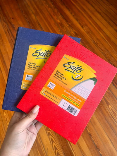 Cuaderno Éxito N°1 48 hojas cuadriculadas de 100 gramos