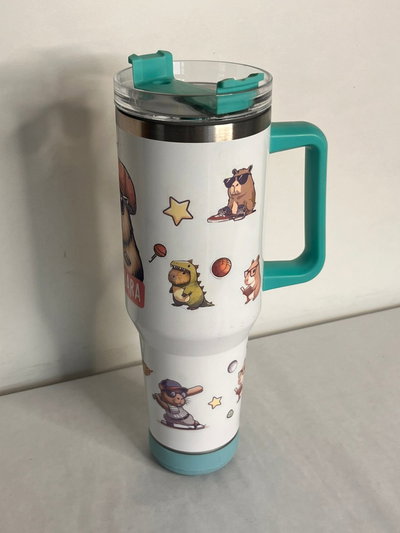 Quencher Capibara 1.2L con parlante