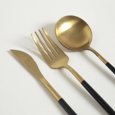 Set de Cubiertos x3 Dorado y Negro
