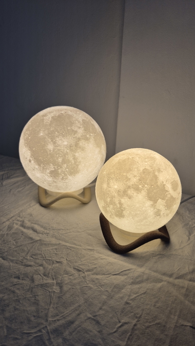 Lámpara luna
