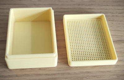 Caja punto cruz