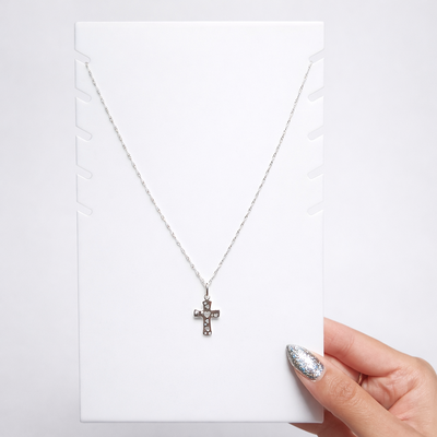 Collar Cruz de Corazones