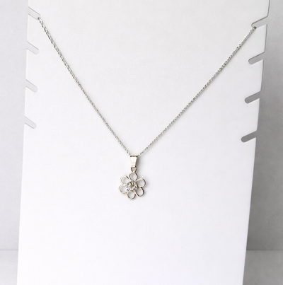 ✨COLLAR FLOR Y CRISTAL✨