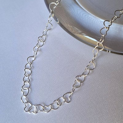 ✨CHOKER DE CORAZONES✨