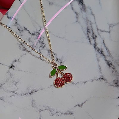 ✨COLLAR CEREZAS 2✨