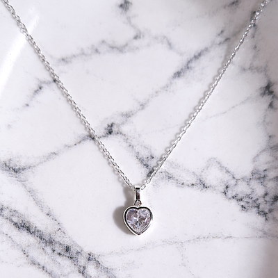 ✨COLLAR CORAZON CRISTAL✨