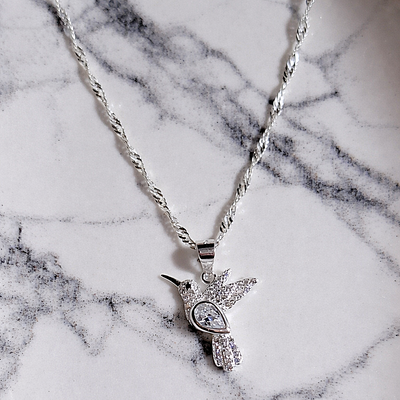 ✨COLLAR COLIBRI PIEDRA BLANCA✨