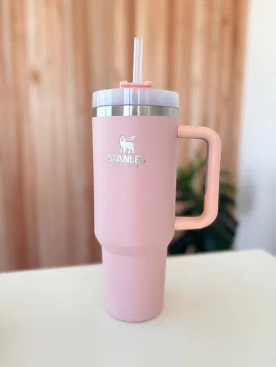 Vaso Quencher Imitación Stanley 1.300 ml - Rosa