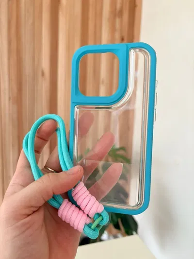 Funda transparente borde color + correa regalo