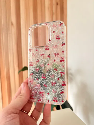 Funda diseño y brillos cereza