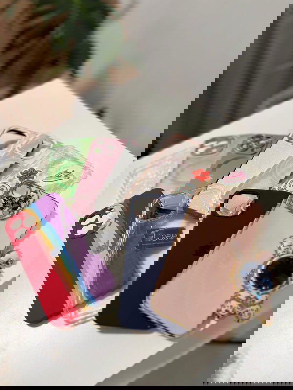 Pack x3 Fundas Sorpresa para iPhone