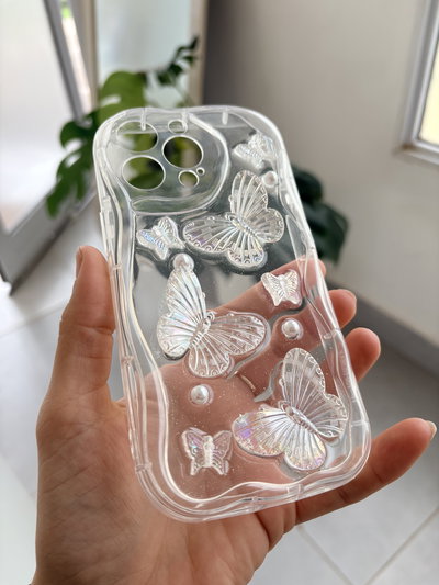 Funda Mariposa brillos - Iph 15PM