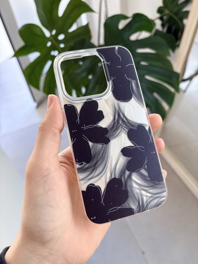 Funda Flores oscuras - Iph 15 PRO