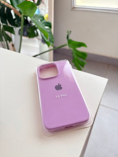 Silicone Case Iphone 15 PRO - Lila