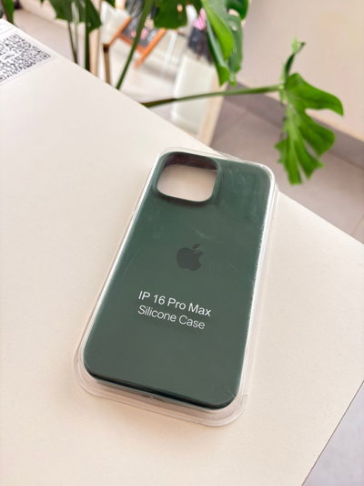 Silicone Case Iphone 16 PRO MAX - Verde militar
