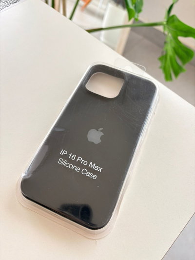Silicone Case Iphone 16 PRO MAX - Negro