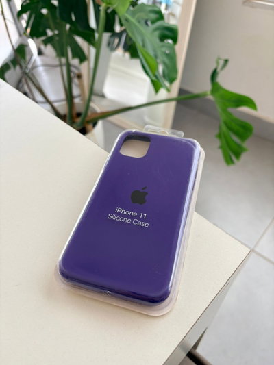 Silicone Case Iphone 11- Lila oscuro