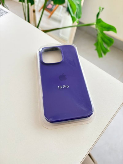 Silicone Case Iphone 16 PRO - Lila