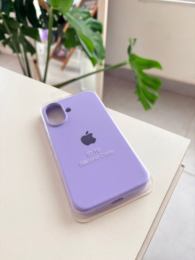 Silicone Case Iphone 16 - Lila