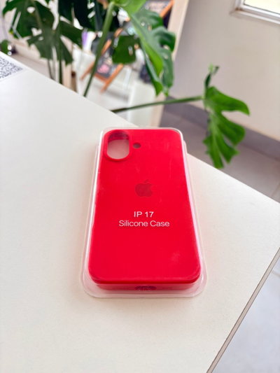Silicone Case Iphone 17 - Rojo