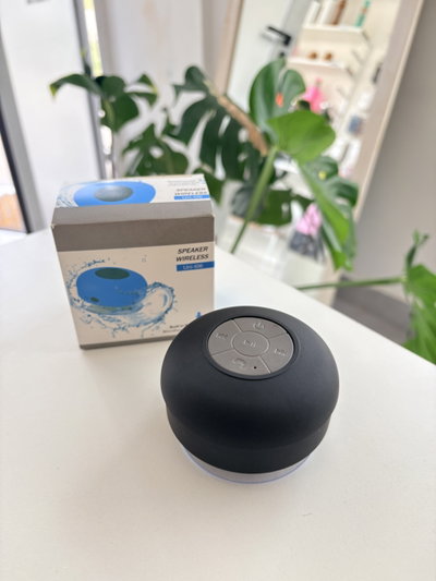 Parlante Bluetooth para baño - Negro