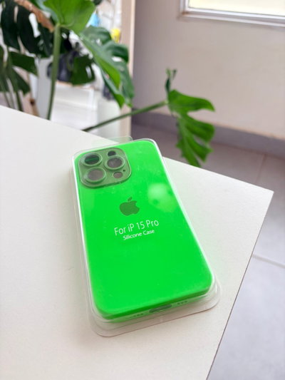 Silicone Case Iphone 15 PRO - Verde fluo